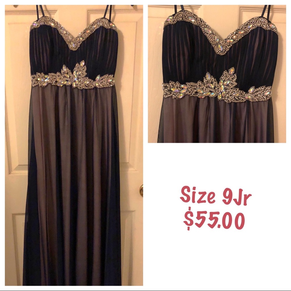 Strapless dress